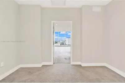 2820 NE 214th St #1005, Aventura, FL 33180 - Photo 3