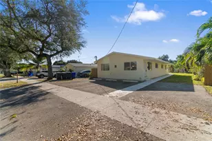 5812 Buchanan St, Hollywood, FL 33021 - Photo 1