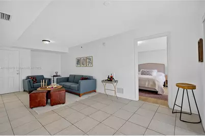 2475 NW 16th St Rd #308, Miami, FL 33125 - Photo 5