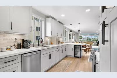 7320 N Devon Dr #101, Tamarac, FL 33321 - Photo 15