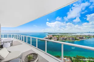 100 S Pointe Dr, Miami Beach, FL 33139 - Photo 11