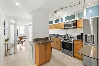 100 Lincoln Rd #1046, Miami Beach, FL 33139 - Photo 9