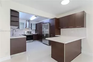 231 Poinciana Dr, Sunny Isles Beach, FL 33160 - Photo 13