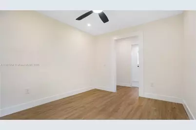 9161 NW 26th St, Sunrise, FL 33322 - Photo 17