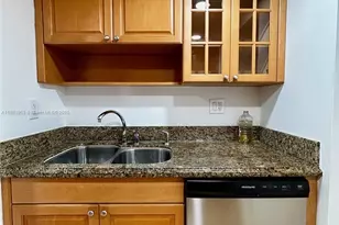 7451 NW 16th St, Plantation, FL 33313 - Photo 5