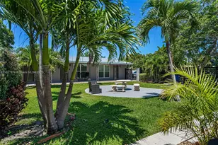 2201 NE 14th Ave, Wilton Manors, FL 33305 - Photo 7