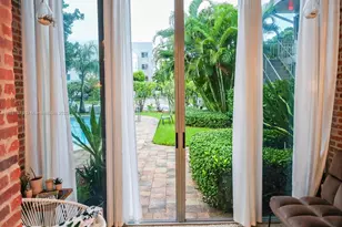 1541 NE 34th Ct, Oakland Park, FL 33334 - Photo 11