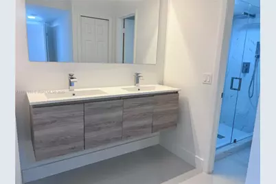 170 Lakeview Dr #103, Weston, FL 33326 - Photo 5