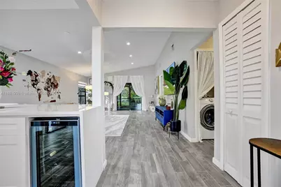 6188 Pine Tree Lane, Tamarac, FL 33319 - Photo 3