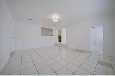 1471 NW 93rd St, Miami, FL 33147 - Photo 17