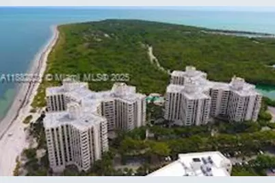 1121 Crandon Blvd #D702, Key Biscayne, FL 33149 - Photo 31