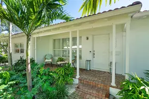 9357 NE 9th Pl, Miami Shores, FL 33138 - Photo 3