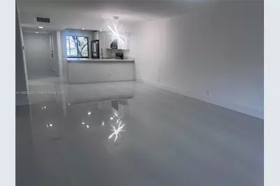 16168 Laurel Dr #101, Weston, FL 33326 - Photo 7