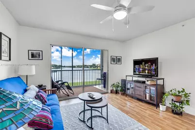 13800 SW 5th Ct #203M, Pembroke Pines, FL 33027 - Photo 15