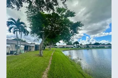 8793 Warwick Dr #8793, Boca Raton, FL 33433 - Photo 21