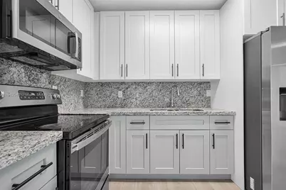 1090 NW 77th St, Miami, FL 33150 - Photo 71