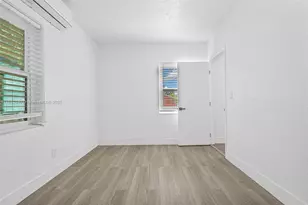 1090 NW 77th St, Miami, FL 33150 - Photo 43