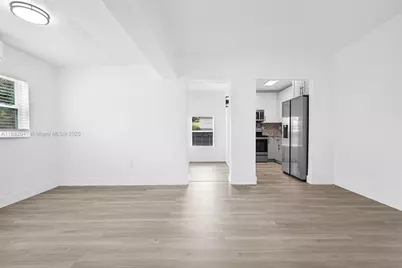 1090 NW 77th St, Miami, FL 33150 - Photo 57