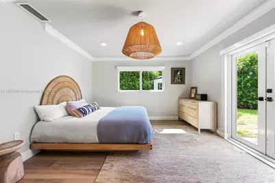 21000 NE 18th Ct, Miami, FL 33179 - Photo 31