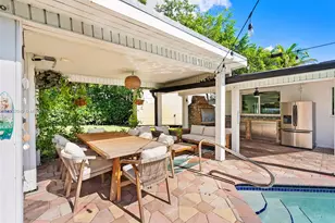 21000 NE 18th Ct, Miami, FL 33179 - Photo 21