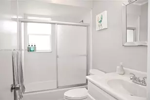 722 SE Thanksgiving Ave, Port Saint Lucie, FL 34984 - Photo 25