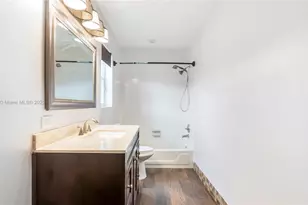 10337 NW 53rd Ct, Coral Springs, FL 33076 - Photo 31