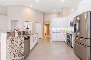 10337 NW 53rd Ct, Coral Springs, FL 33076 - Photo 9