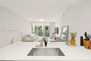 488 NE 18th St, Miami, FL 33132 - Photo 7