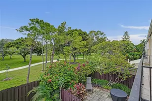 2220 NE 11th St, Hallandale Beach, FL 33009 - Photo 29