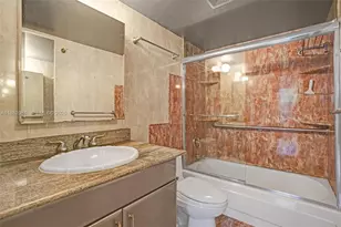 2220 NE 11th St, Hallandale Beach, FL 33009 - Photo 11