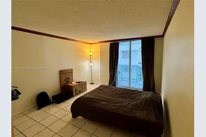 2401 Collins Ave #611, Miami Beach, FL 33140 - Photo 21