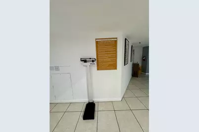 2401 Collins Ave #611, Miami Beach, FL 33140 - Photo 51