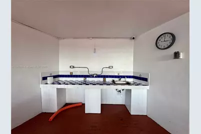 2401 Collins Ave #611, Miami Beach, FL 33140 - Photo 71