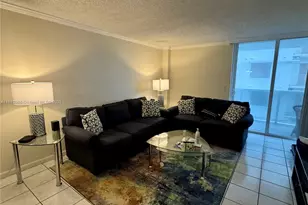 2401 Collins Ave, Miami Beach, FL 33140 - Photo 17