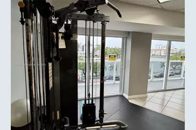 2401 Collins Ave #611, Miami Beach, FL 33140 - Photo 57