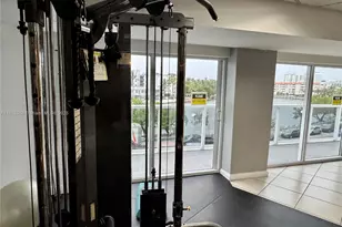 2401 Collins Ave, Miami Beach, FL 33140 - Photo 57