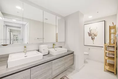 400 Sunny Isles Blvd #920, Sunny Isles Beach, FL 33160 - Photo 35