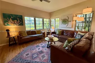 1600 Michigan Ave, Miami Beach, FL 33139 - Photo 1