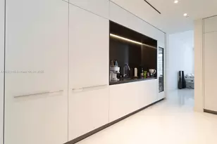 300 Biscayne Blvd Way, Miami, FL 33131 - Photo 19