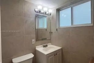 5387 SW 40th Ave, Dania Beach, FL 33314 - Photo 15