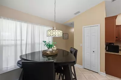 112 SW 34th St, Cape Coral, FL 33914 - Photo 15