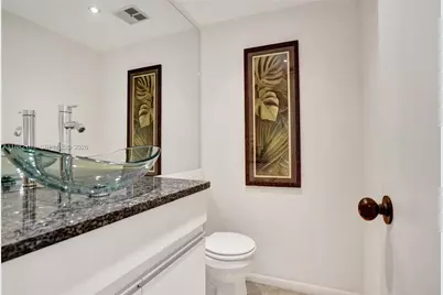 501 N Riverside Dr #PH2, Pompano Beach, FL 33062 - Photo 33