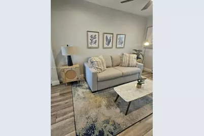 2708 NE 14th St Cswy #6, Pompano Beach, FL 33062 - Photo 9