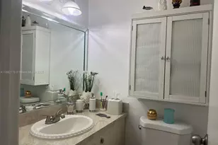 300 Bayview Dr, Sunny Isles Beach, FL 33160 - Photo 11