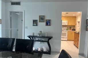 300 Bayview Dr, Sunny Isles Beach, FL 33160 - Photo 7