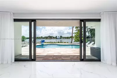 21230 NE 25th Ct, Miami, FL 33180 - Photo 37
