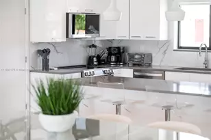 21230 NE 25th Ct, Miami, FL 33180 - Photo 7