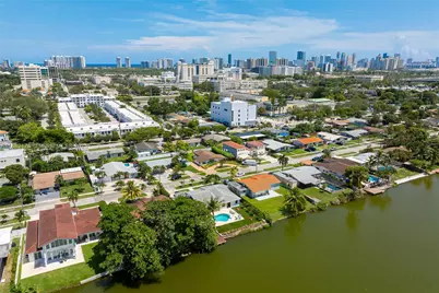 21230 NE 25th Ct, Miami, FL 33180 - Photo 55
