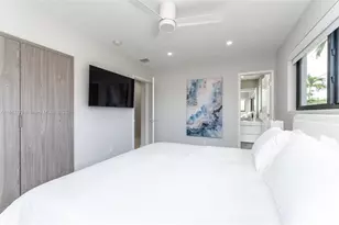 21230 NE 25th Ct, Miami, FL 33180 - Photo 27