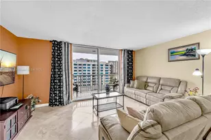 3161 S Ocean Dr, Hallandale Beach, FL 33009 - Photo 7